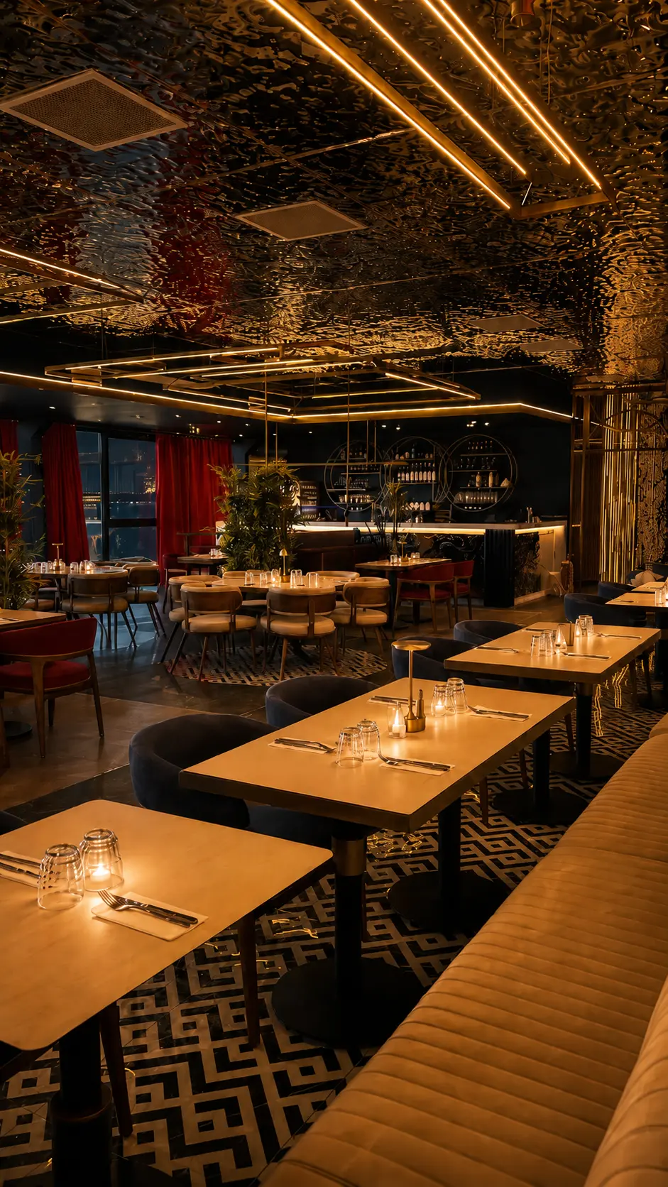 Salle du restaurant WAVE